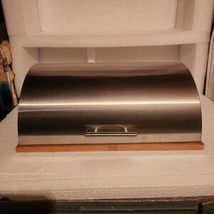 Stainless Steel Bread Box with bamboo bass